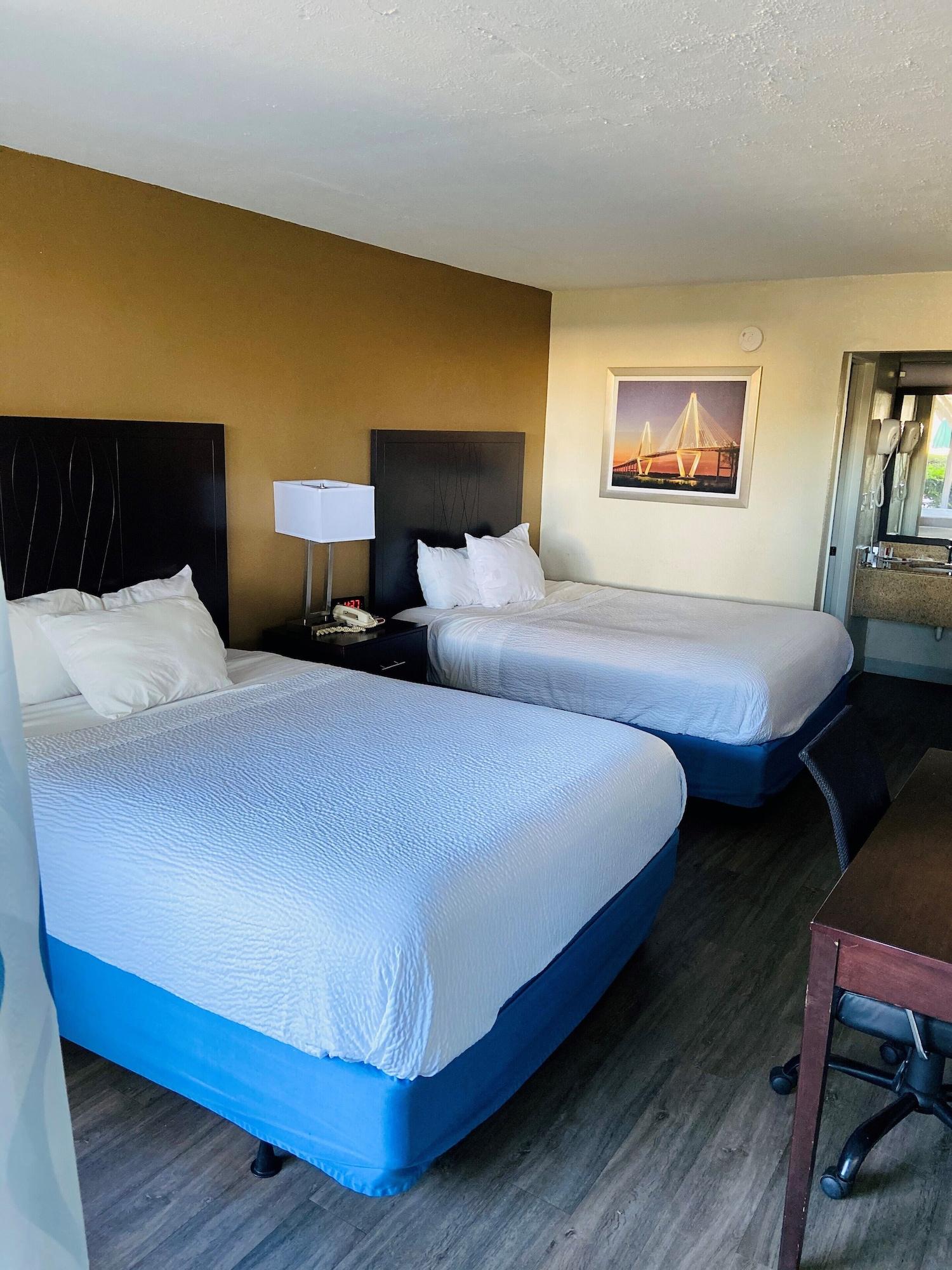 Days Inn By Wyndham Mt Pleasant-Charleston-Patriots Point Exteriör bild