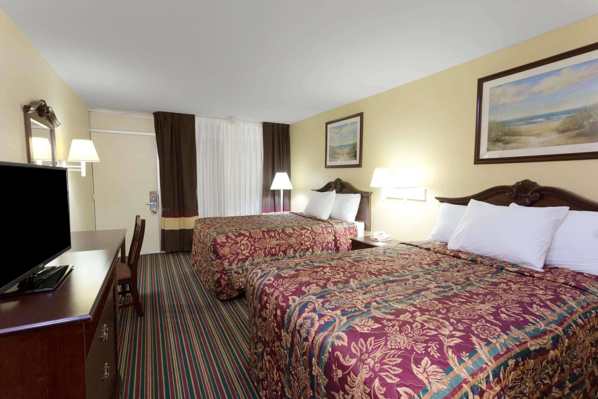 Days Inn By Wyndham Mt Pleasant-Charleston-Patriots Point Exteriör bild